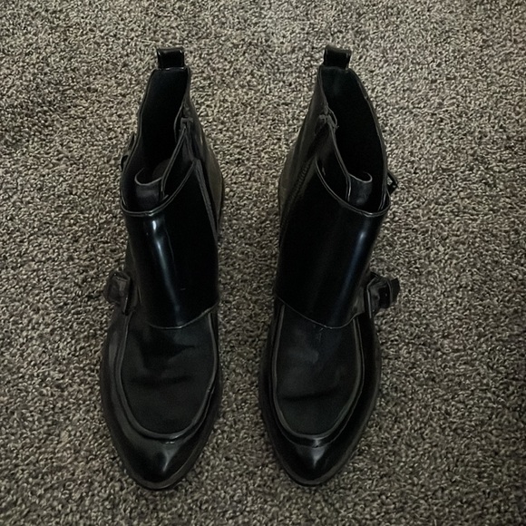 Like New, Pour la Victoire Boots, Black, size 8 - Picture 5 of 5